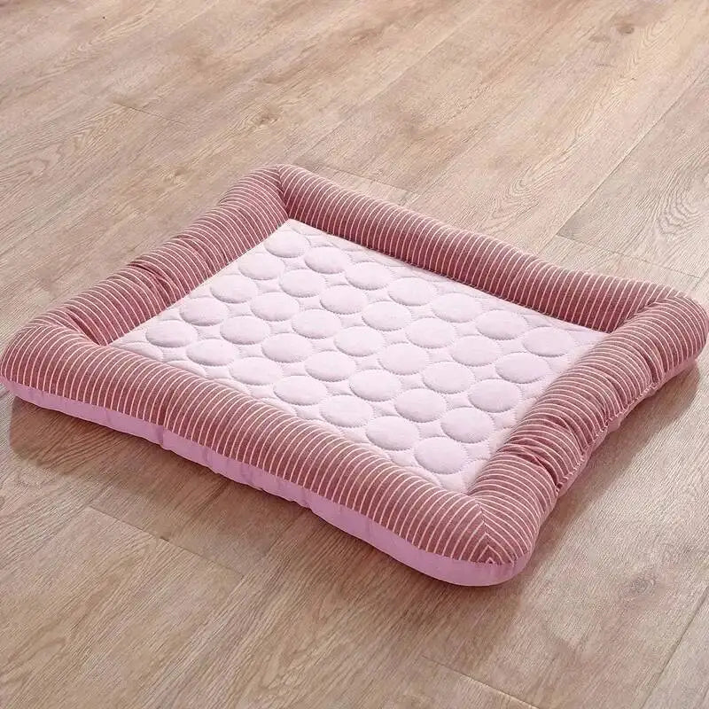 Cooling Pet Bed for Dogs Cats Ice Silk Material Cool Mat Soft Pet Blanket for Summer Sleeping Breathable Cat Sofa Supplies