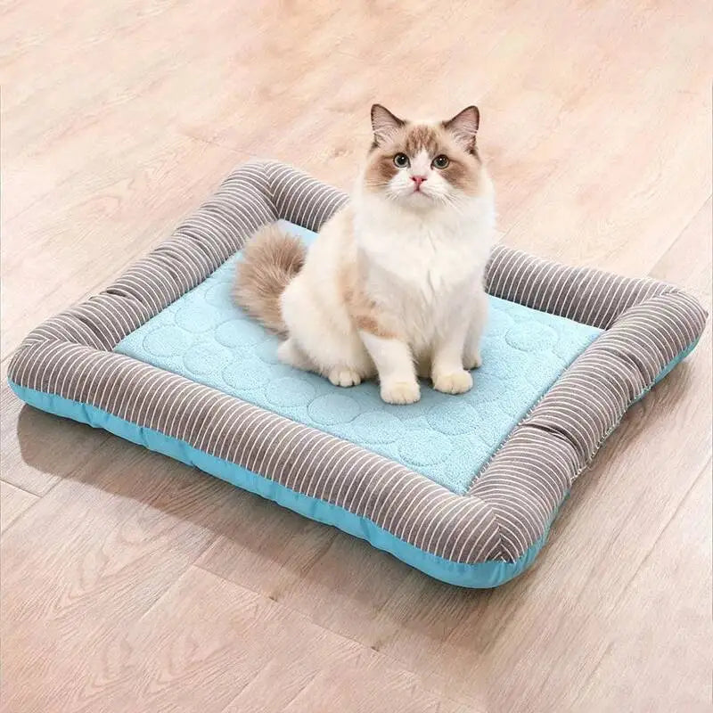 Cooling Pet Bed for Dogs Cats Ice Silk Material Cool Mat Soft Pet Blanket for Summer Sleeping Breathable Cat Sofa Supplies