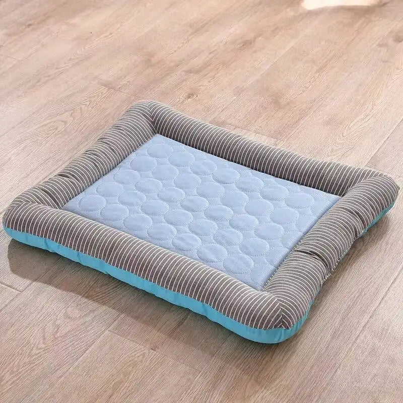 Cooling Pet Bed for Dogs Cats Ice Silk Material Cool Mat Soft Pet Blanket for Summer Sleeping Breathable Cat Sofa Supplies